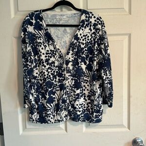 Bass and co size xl floral cardigan